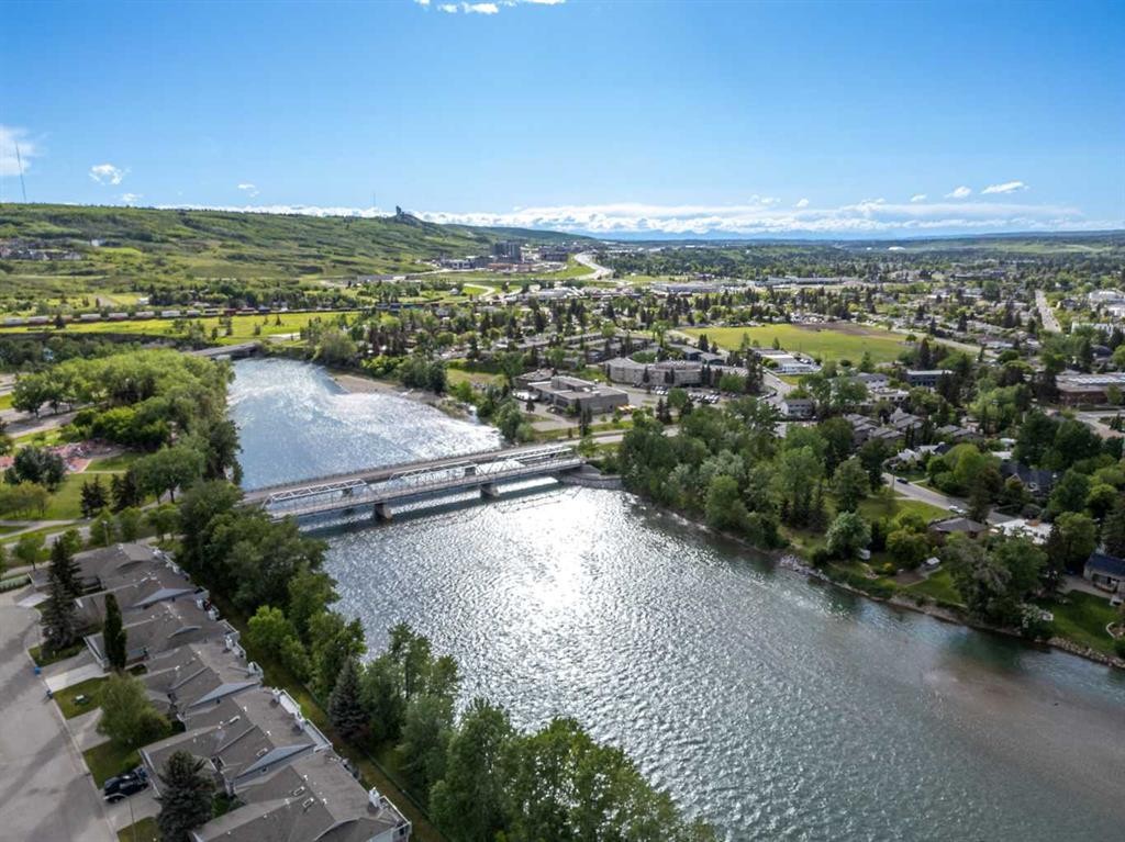 4828 20 Avenue Nw, Calgary, AB - Outdoor With Body Of Water With View