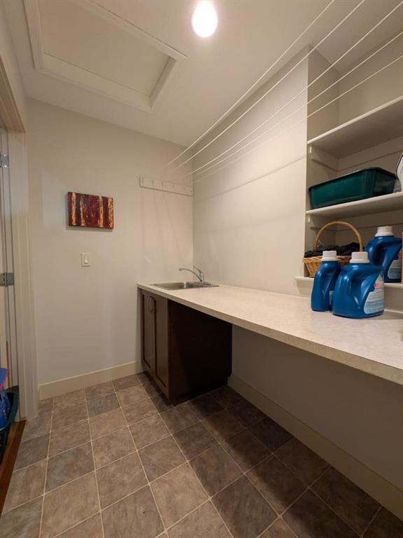 2104 23 Avenue Nw, Calgary, AB - Indoor