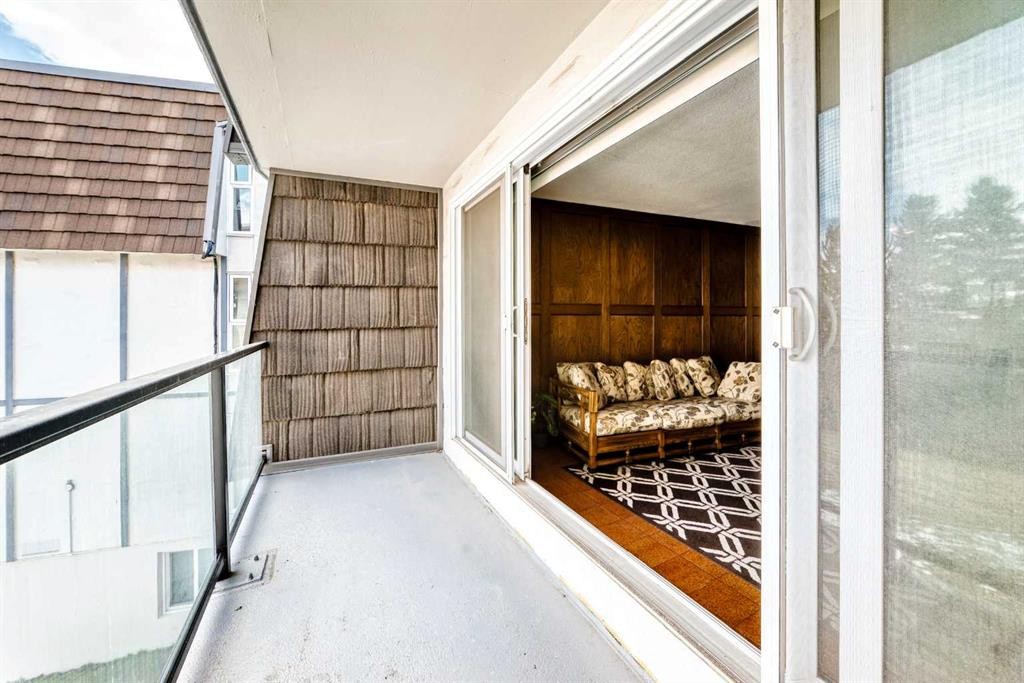 201-512 Cedar Crescent Sw, Calgary, AB - Outdoor With Exterior