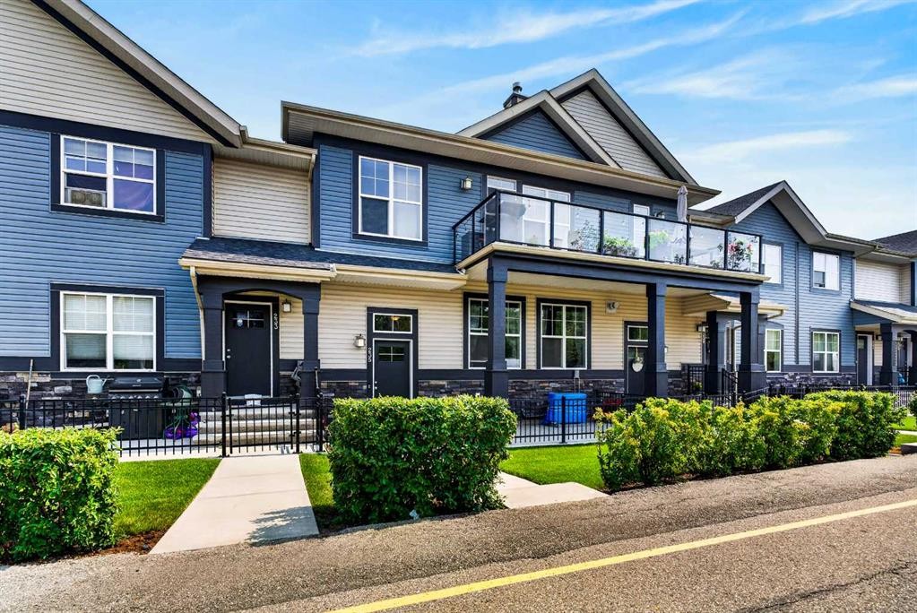 235 Mckenzie Towne Link Se, Calgary, AB - Outdoor With Facade