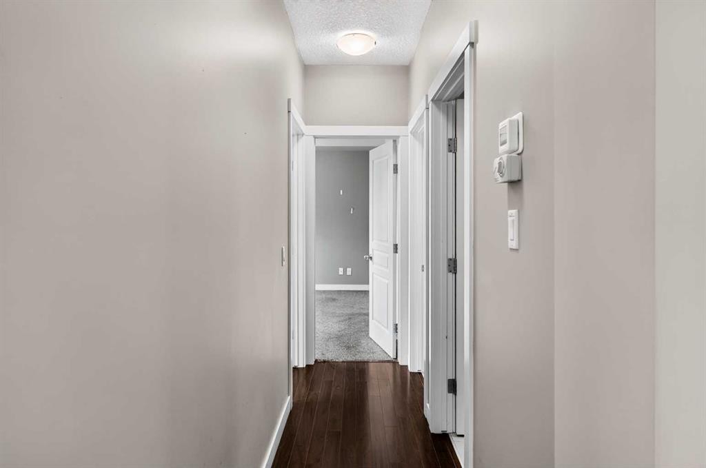 235 Mckenzie Towne Link Se, Calgary, AB - Indoor Photo Showing Other Room