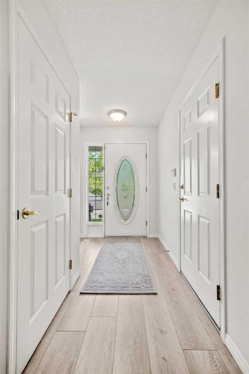 40 Chaparral Ridge Terrace Se, Calgary, AB - Indoor Photo Showing Other Room