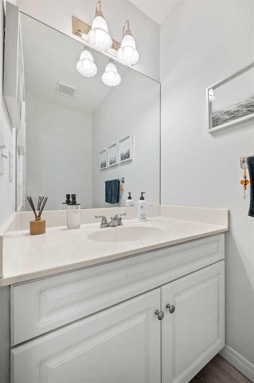 40 Chaparral Ridge Terrace Se, Calgary, AB - Indoor Photo Showing Bathroom