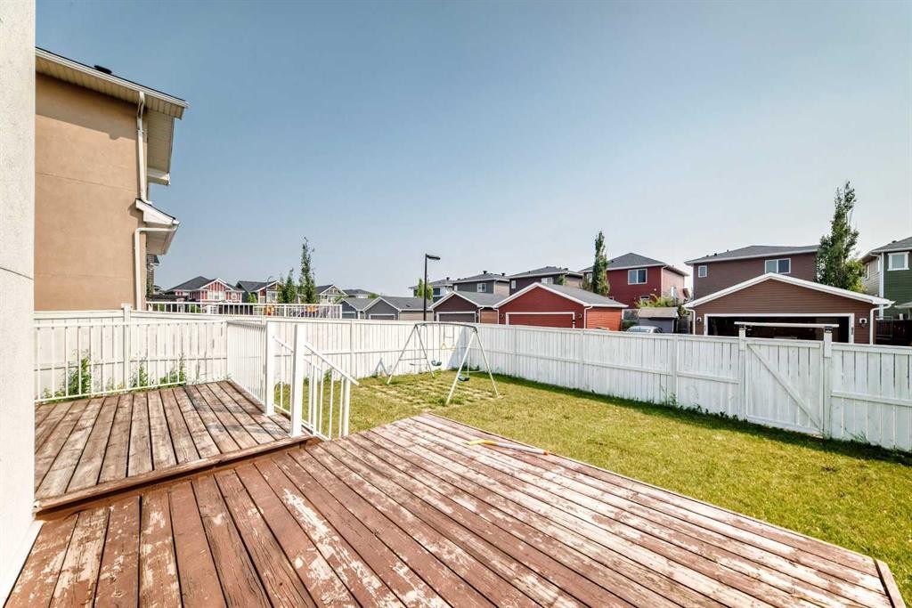 29 Redstone Manor, Calgary, AB - Outdoor