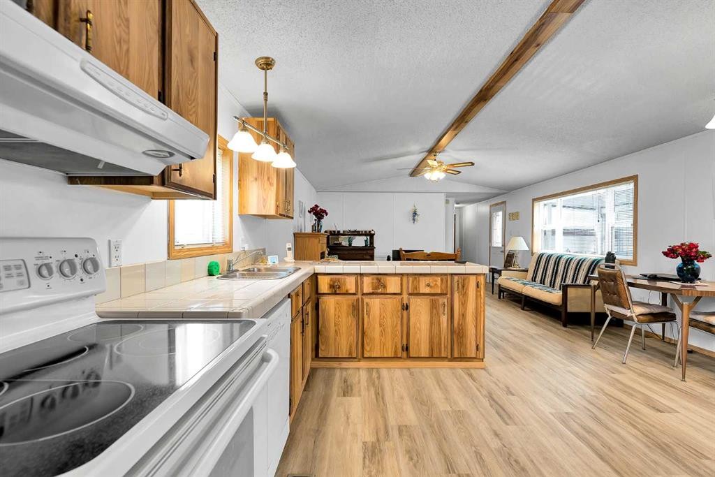 3123 Burroughs Manor Ne, Calgary, AB