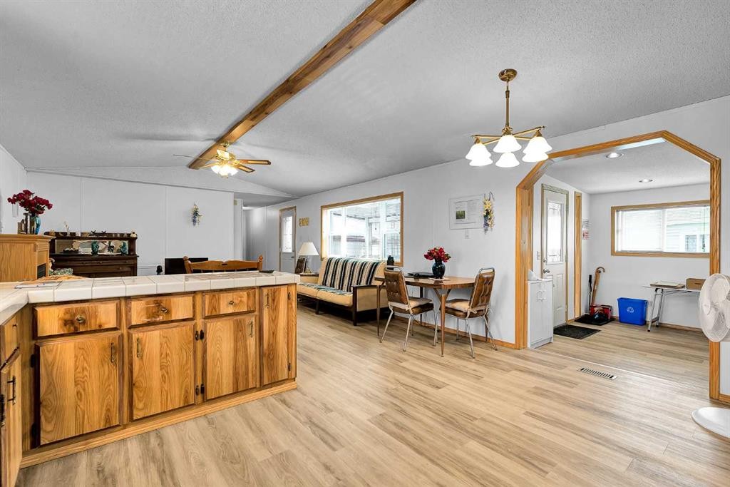 3123 Burroughs Manor Ne, Calgary, AB