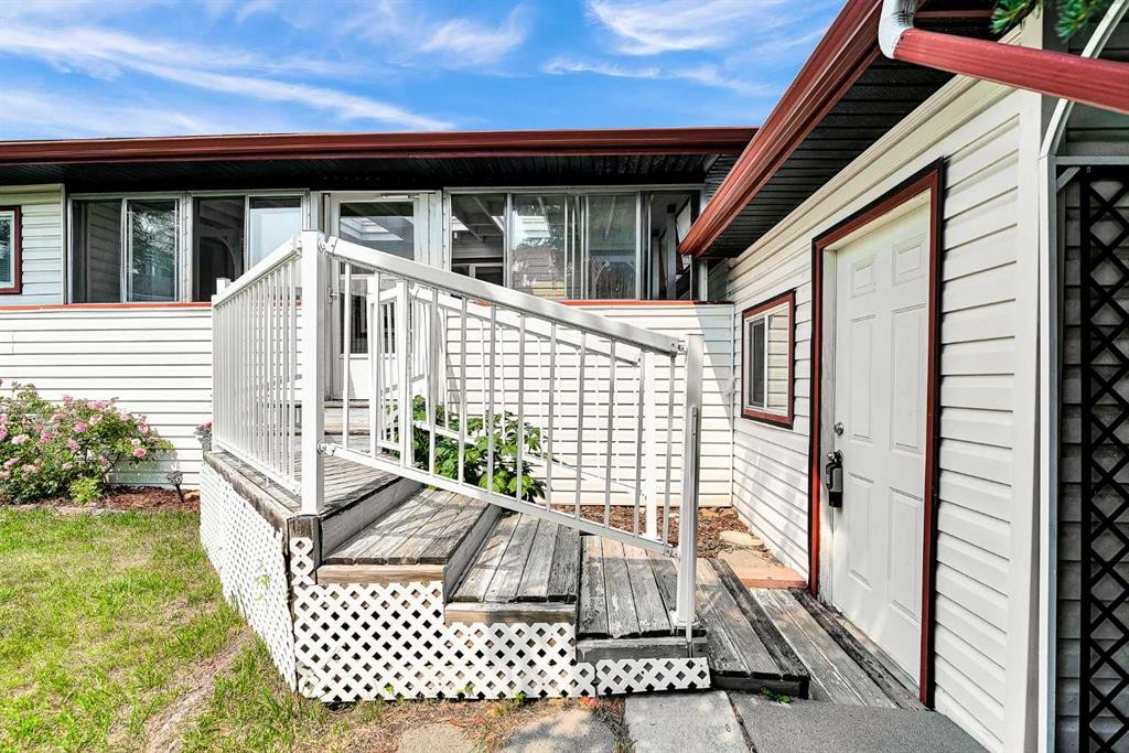 3123 Burroughs Manor Ne, Calgary, AB