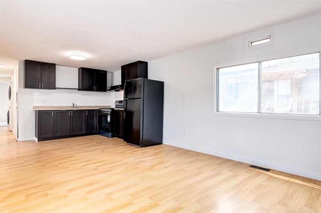 3223 83 Street, Calgary, AB
