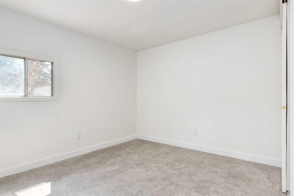 3223 83 Street, Calgary, AB