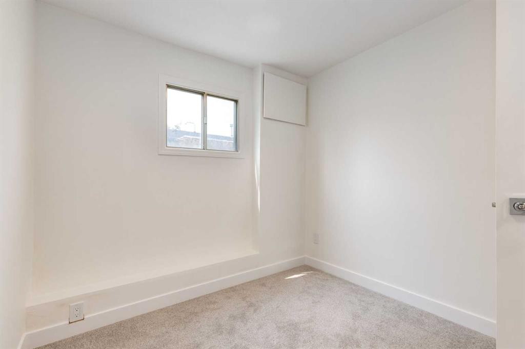 3223 83 Street, Calgary, AB