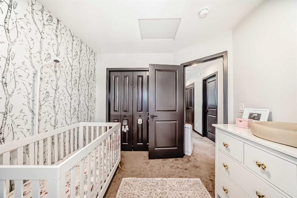 36 Howse Heights Ne, Calgary, AB - Indoor
