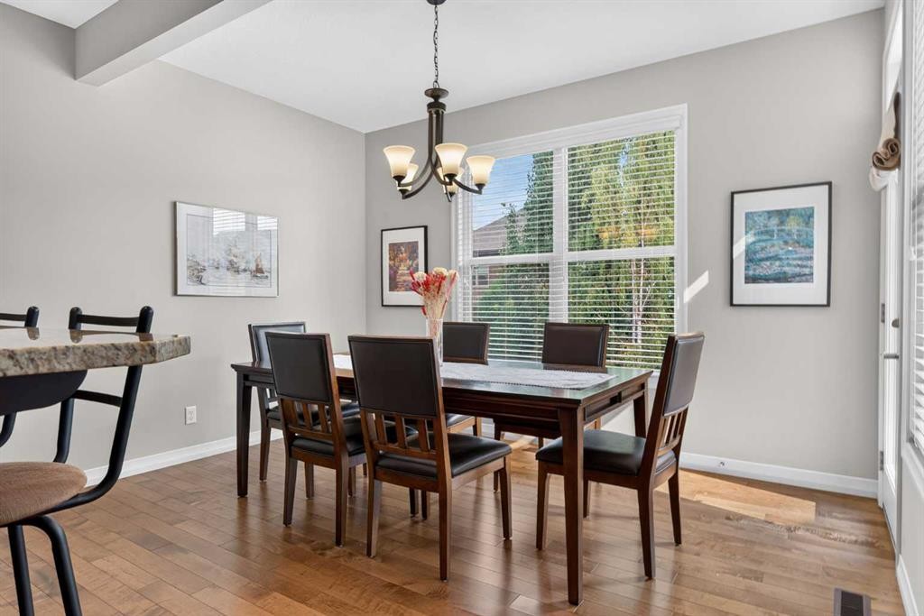 172 Riviera Way, Cochrane, AB - Indoor Photo Showing Dining Room