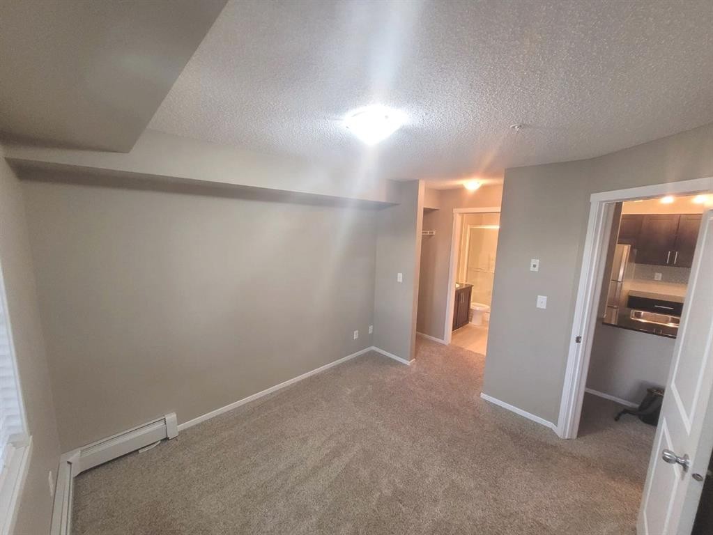 2238-81 Legacy Boulevard Se, Calgary, AB - Indoor Photo Showing Other Room