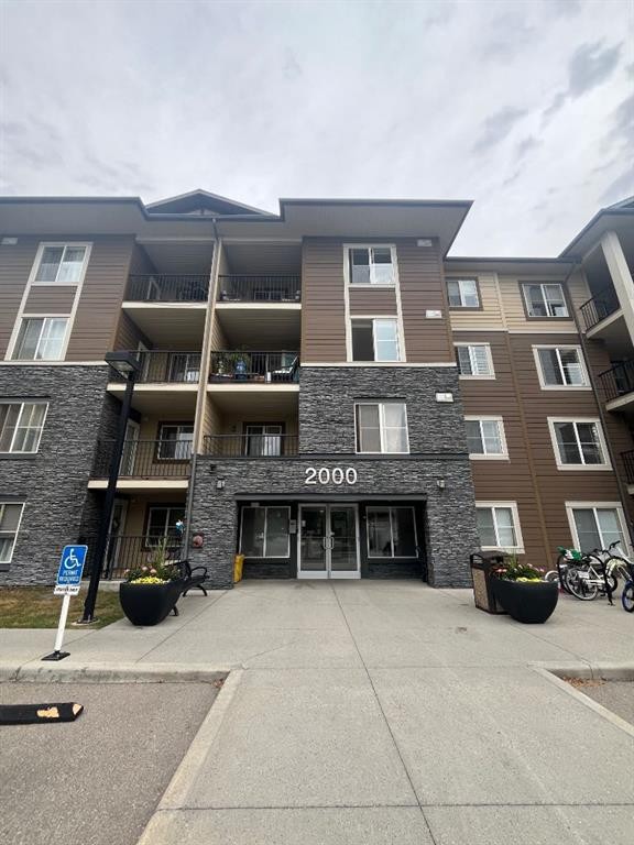 2238-81 Legacy Boulevard Se, Calgary, AB - Outdoor With Balcony With Facade