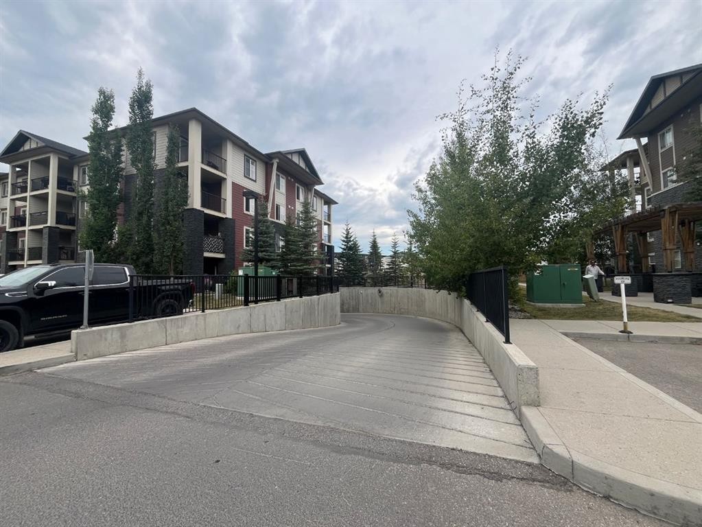 2238-81 Legacy Boulevard Se, Calgary, AB - Outdoor