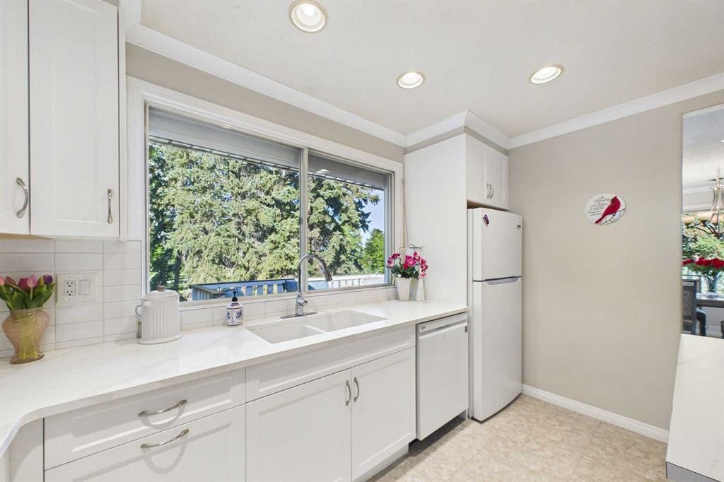 10716 Mapleshire Crescent Se, Calgary, AB