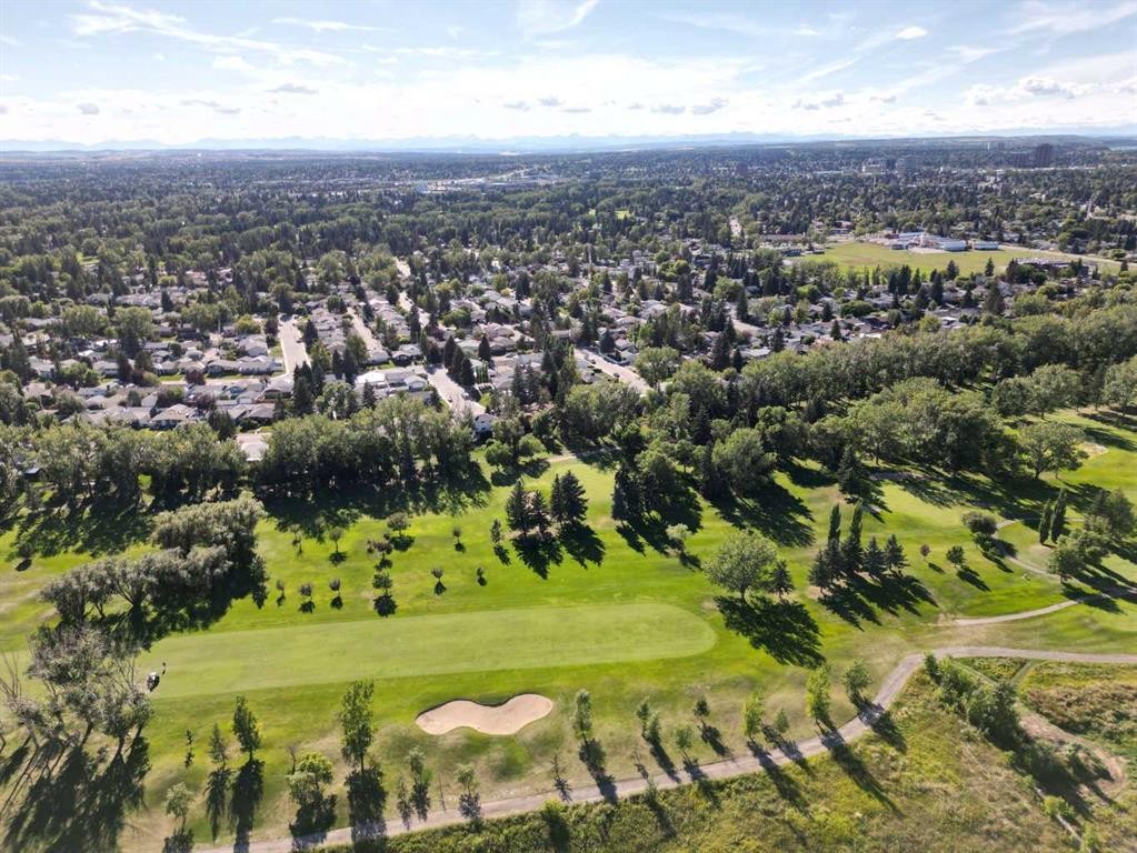 10716 Mapleshire Crescent Se, Calgary, AB