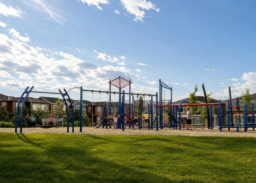 71 Belvedere Green Se, Calgary, AB - Outdoor