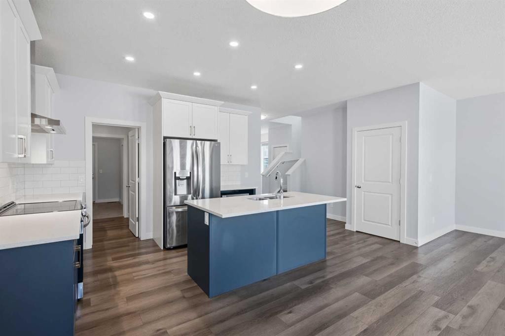 71 Belvedere Green Se, Calgary, AB - Indoor Photo Showing Kitchen With Stainless Steel Kitchen With Upgraded Kitchen