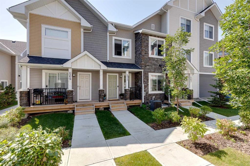 571 Canals Crossing Sw, Airdrie, AB - Outdoor With Facade