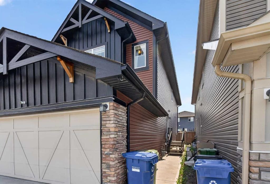 45 Saddlestone Drive Ne, Calgary, AB - Outdoor With Exterior
