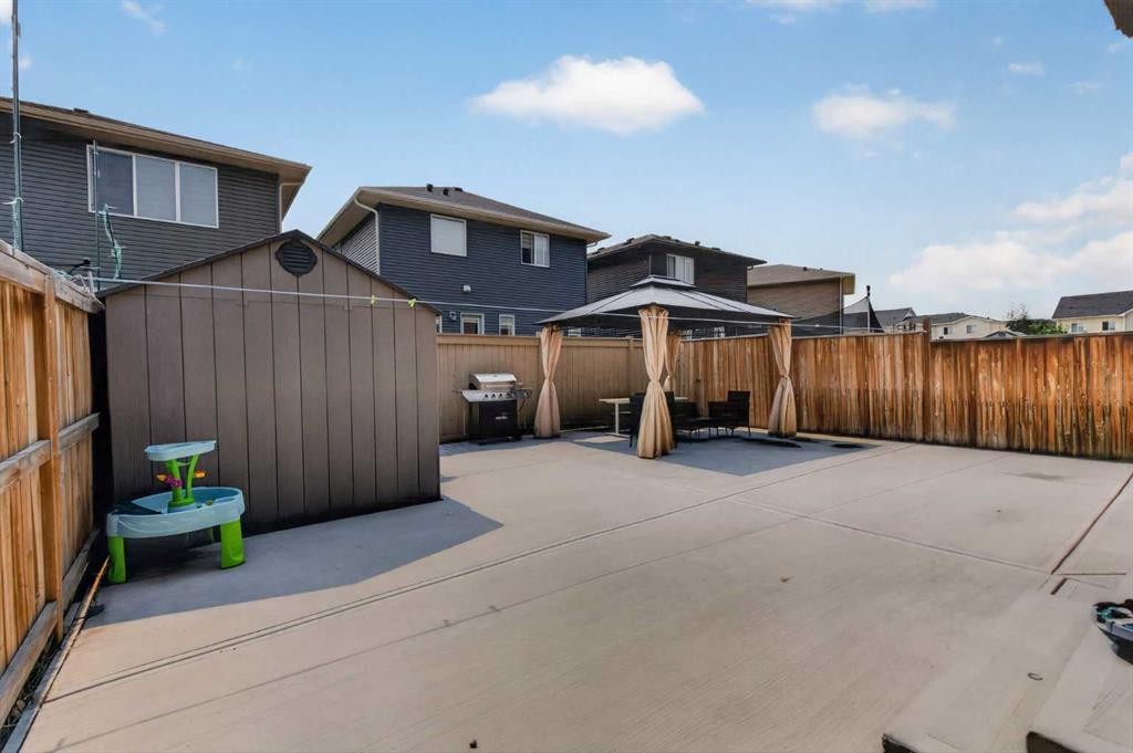 45 Saddlestone Drive Ne, Calgary, AB - Outdoor With Exterior