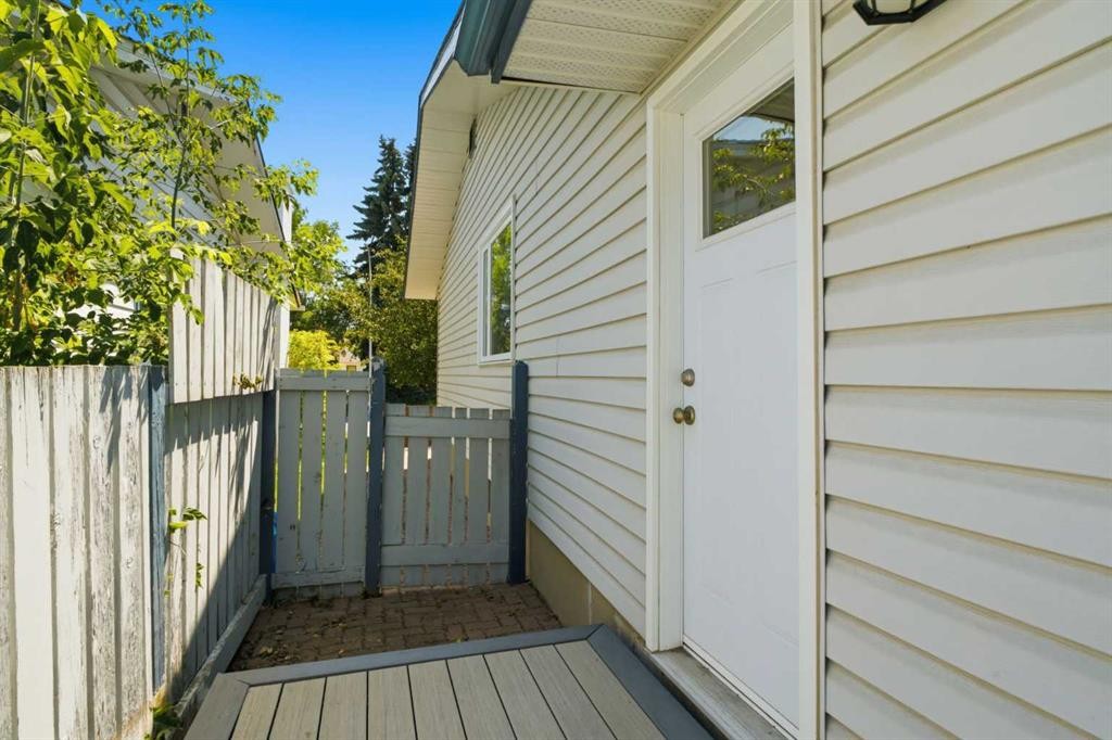 5008 Valiant Drive Nw, Calgary, AB