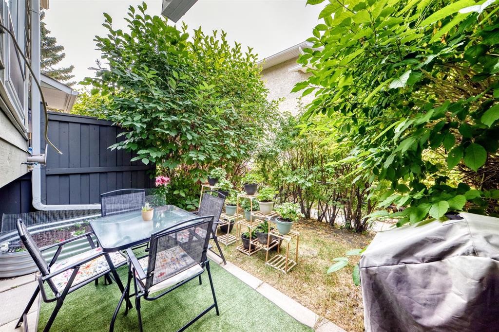 84-6915 Ranchview Drive Nw, Calgary, AB - Outdoor