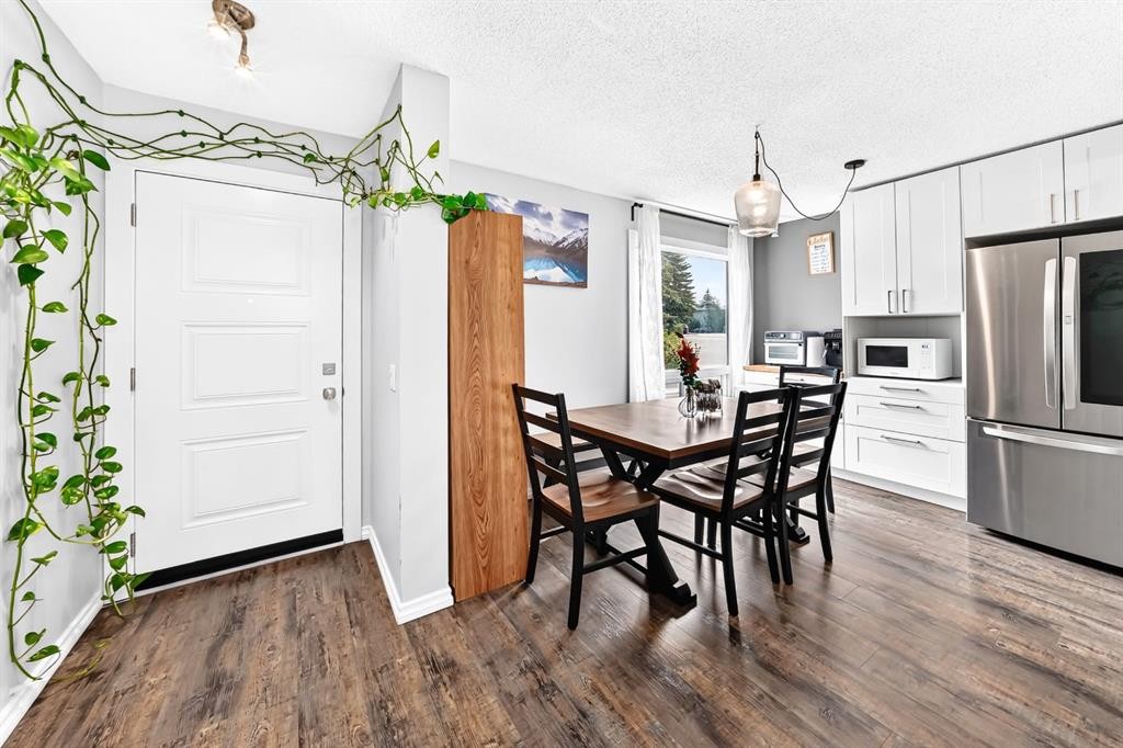 84-6915 Ranchview Drive Nw, Calgary, AB - Indoor