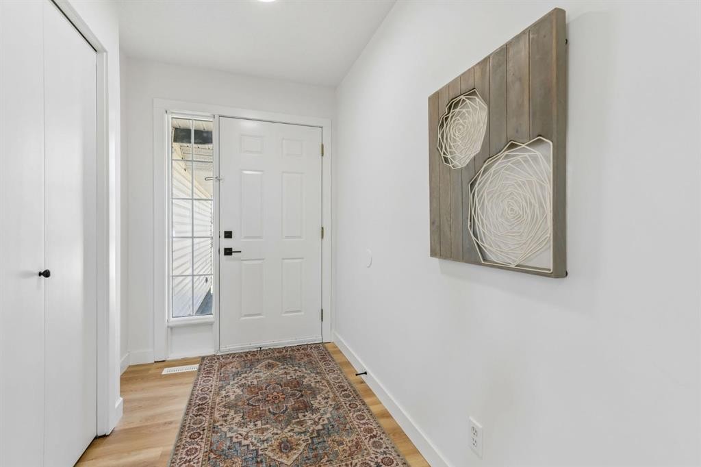 51 San Diego Place Ne, Calgary, AB - Indoor Photo Showing Other Room