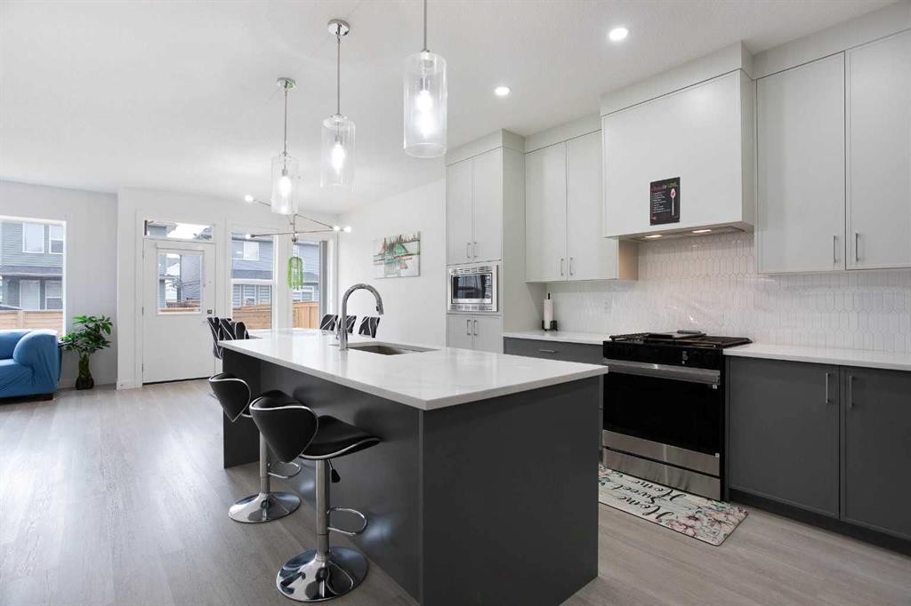 91 Copperhead Grove Se, Calgary, AB - Indoor Photo Showing Kitchen With Upgraded Kitchen