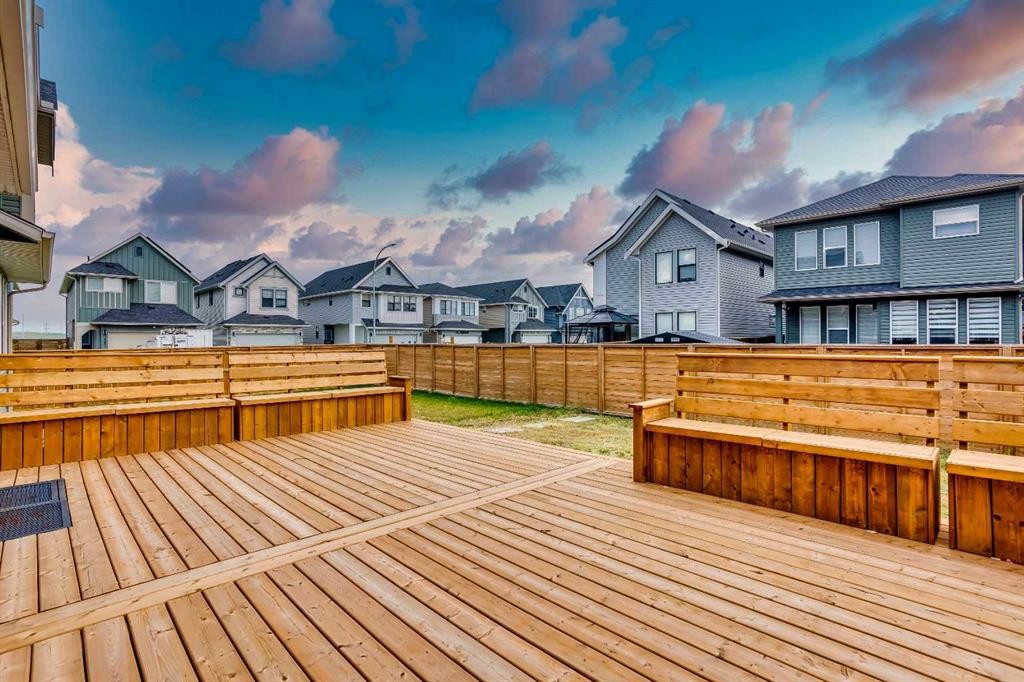 91 Copperhead Grove Se, Calgary, AB - Outdoor With Deck Patio Veranda