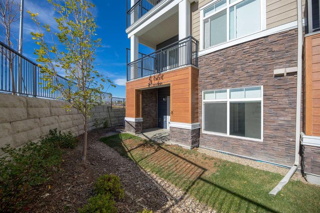 3104-3727 Sage Hill Drive Nw, Calgary, AB - Outdoor With Exterior