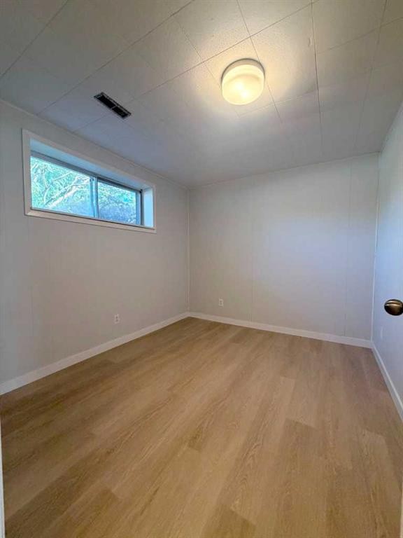215 Penbrooke Way Se, Calgary, AB - Indoor Photo Showing Other Room
