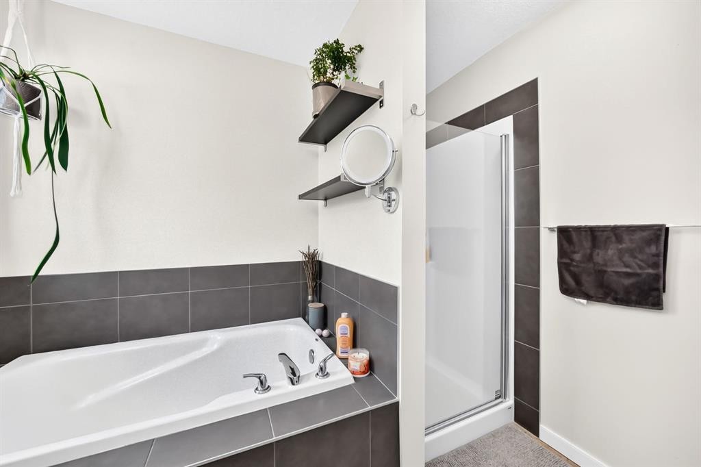 148 Copperpond Parade, Calgary, AB - Indoor Photo Showing Bathroom
