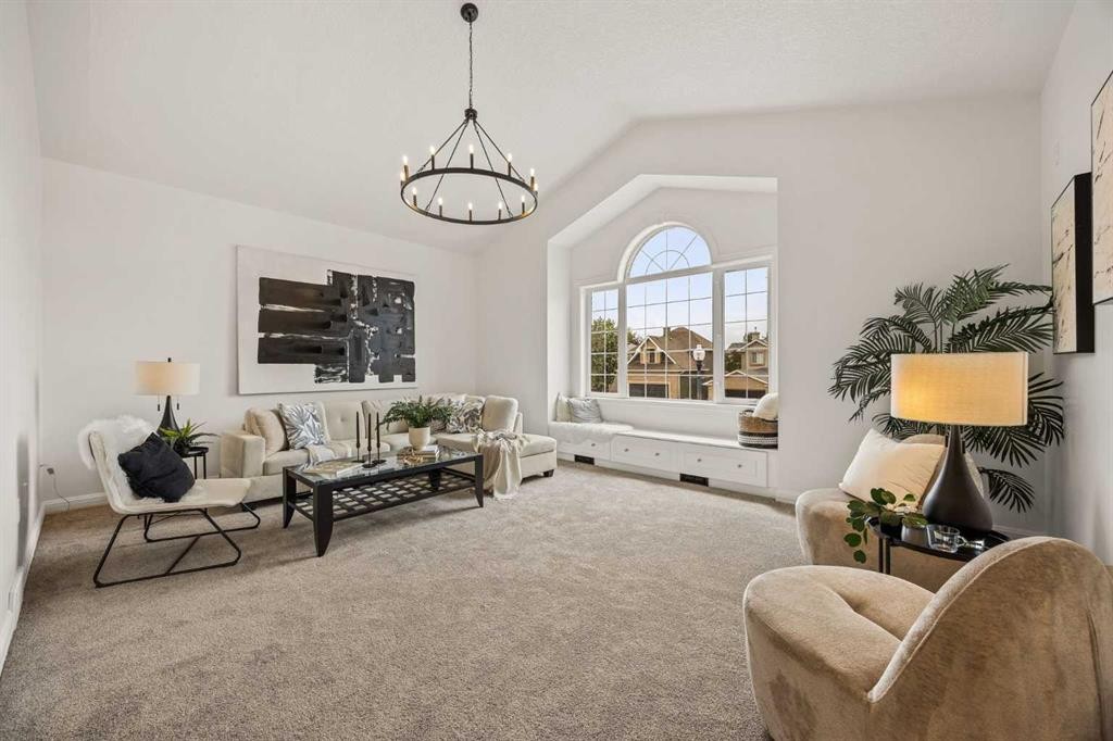 156 Strathridge Place Sw, Calgary, AB - Indoor Photo Showing Living Room