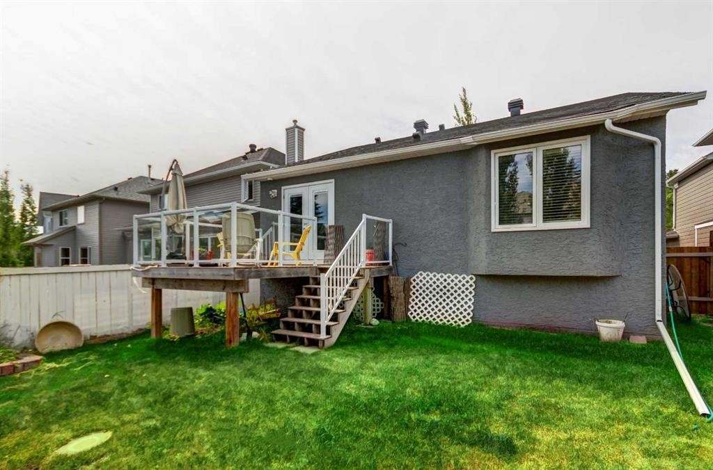 158 Somerset Close Sw, Calgary, AB - Outdoor With Deck Patio Veranda With Exterior