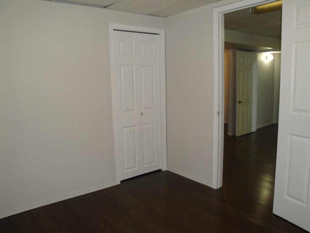 31 Huntford Road Ne, Calgary, AB - Indoor Photo Showing Other Room