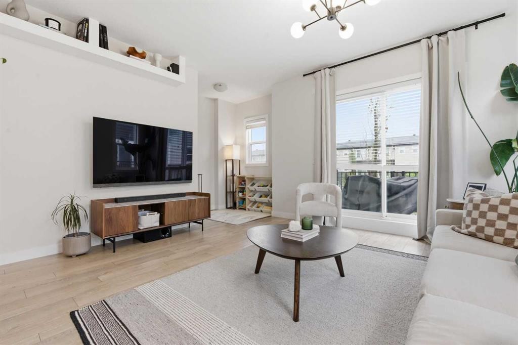 322-72 Cornerstone Manor Ne, Calgary, AB - Indoor Photo Showing Living Room