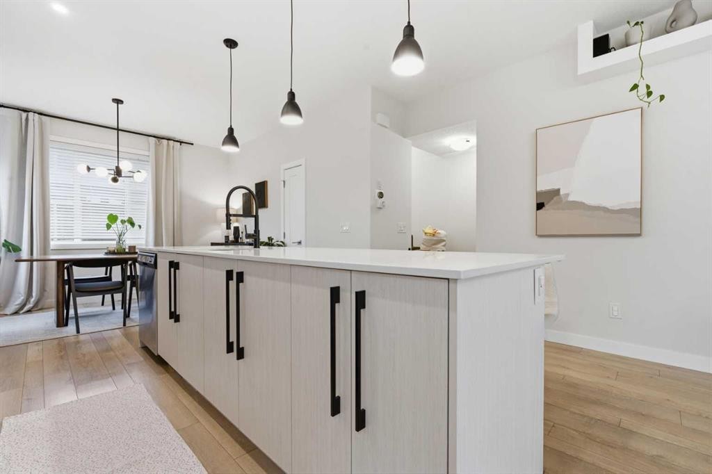 322-72 Cornerstone Manor Ne, Calgary, AB - Indoor Photo Showing Kitchen