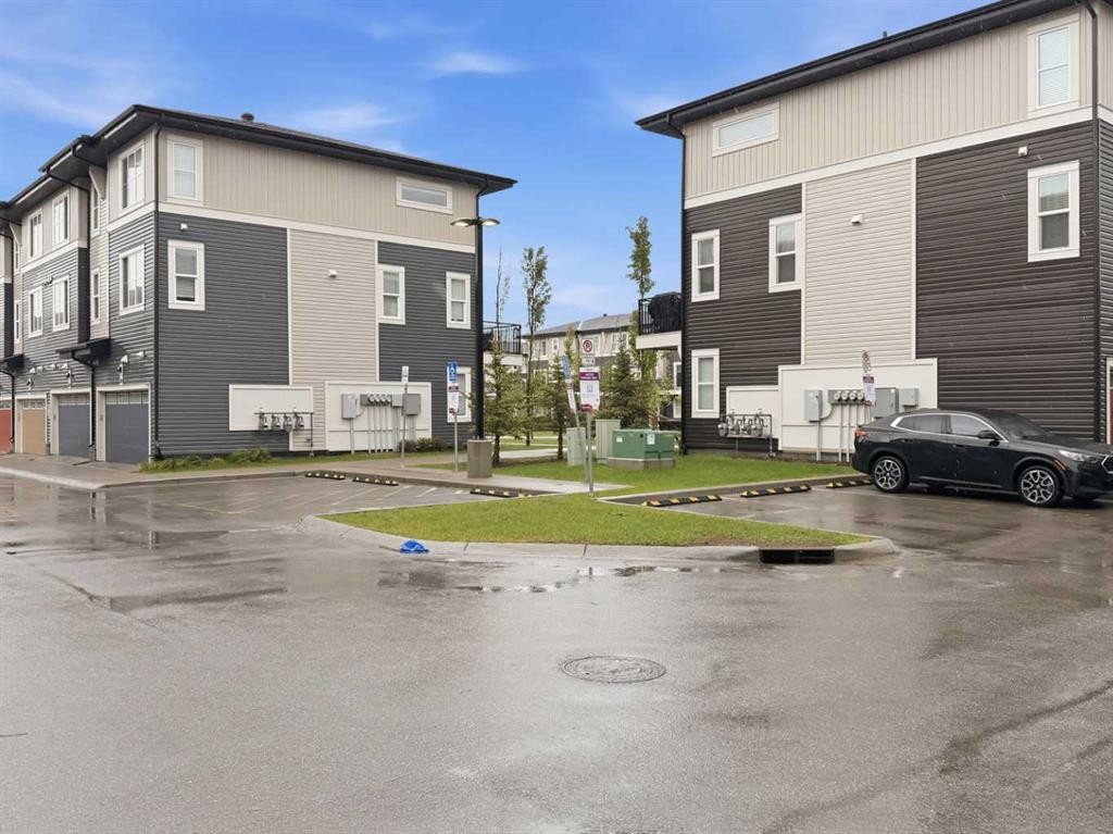 322-72 Cornerstone Manor Ne, Calgary, AB - Outdoor