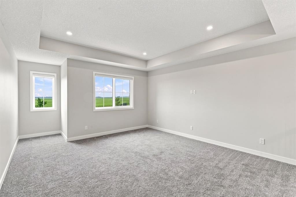 40 Fieldstone Close, Balzac, AB - Indoor Photo Showing Other Room
