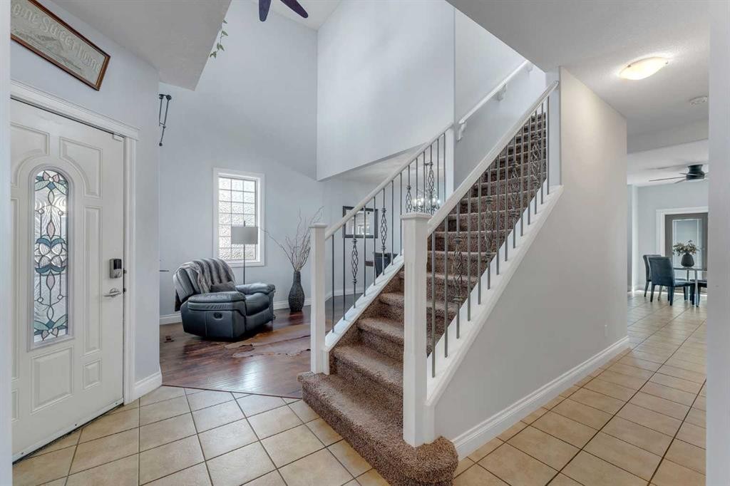 134 Channelside Cove Sw, Airdrie, AB - Indoor Photo Showing Other Room