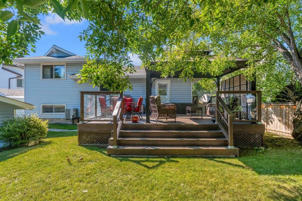 36 Mckerrell Court Se, Calgary, AB - Outdoor With Deck Patio Veranda