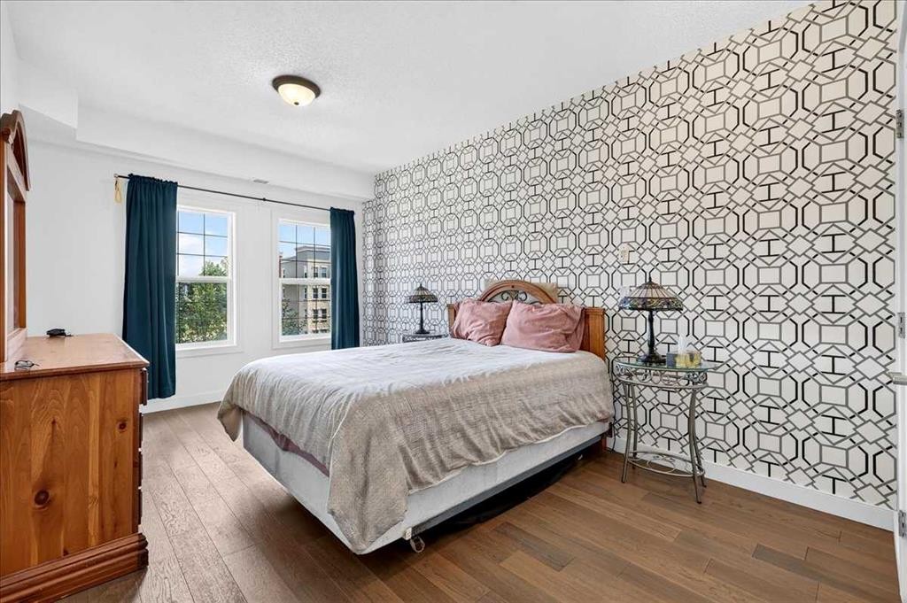 3404-11811 Lake Fraser Drive Se, Calgary, AB - Indoor Photo Showing Bedroom