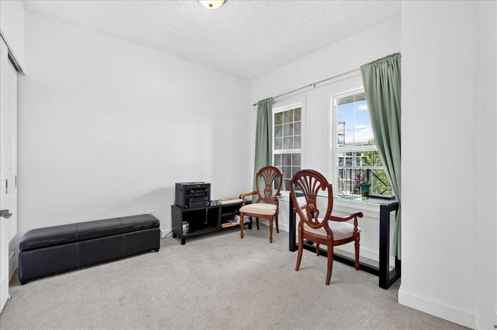 3404-11811 Lake Fraser Drive Se, Calgary, AB - Indoor