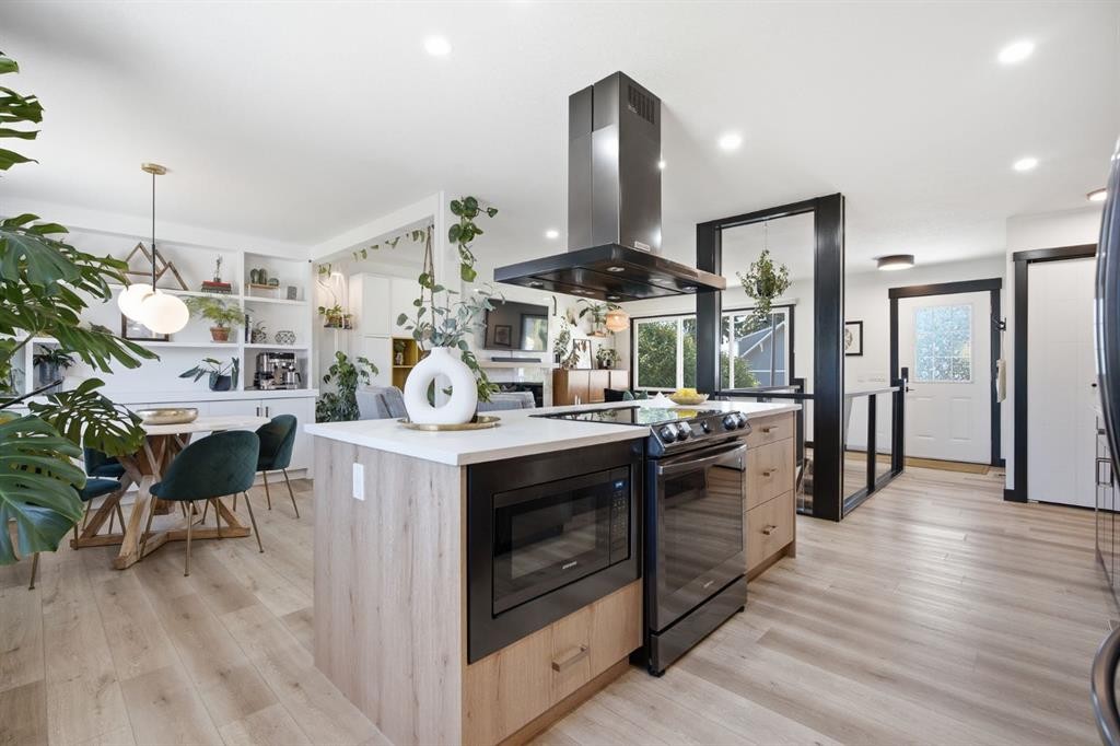 180 Huntford Road Ne, Calgary, AB - Indoor