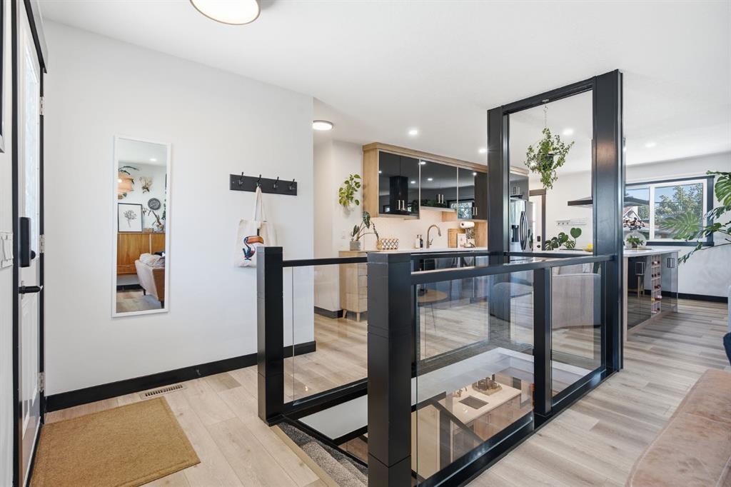 180 Huntford Road Ne, Calgary, AB - Indoor Photo Showing Other Room
