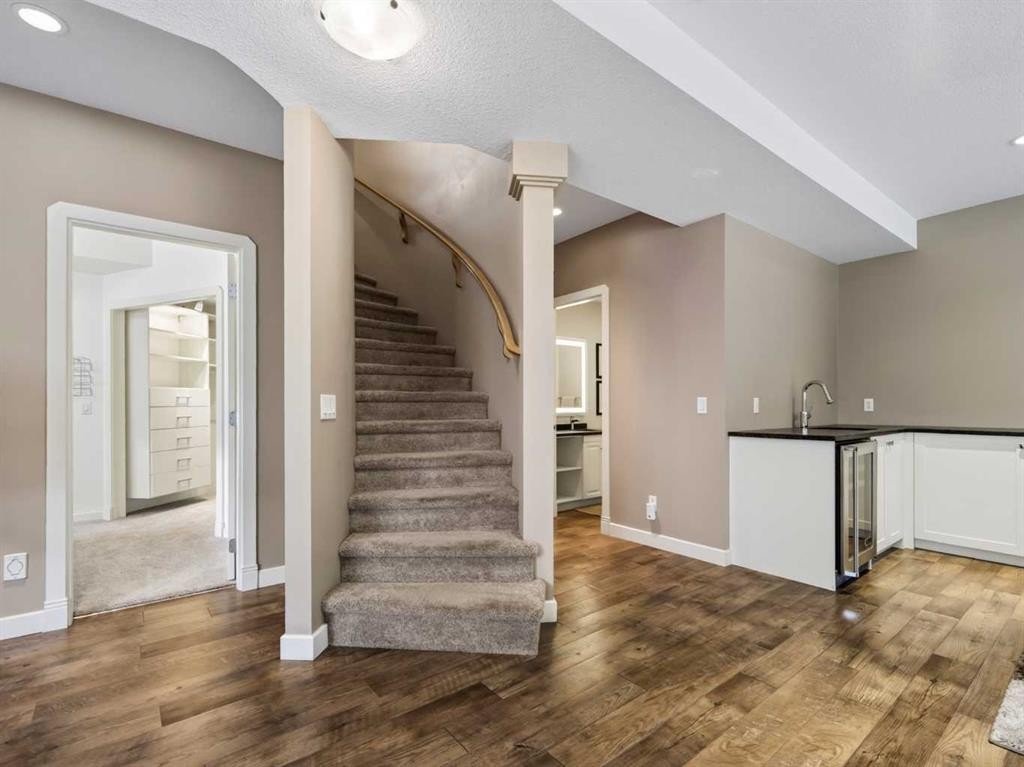 126 West Terrace Point, Cochrane, AB - Indoor Photo Showing Other Room
