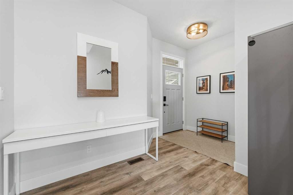 411 Rivercrest Boulevard, Cochrane, AB - Indoor Photo Showing Other Room